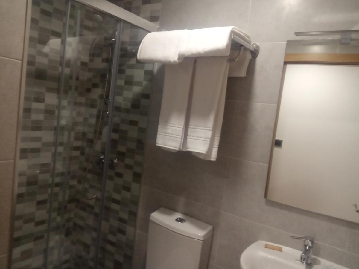 Hostal Outarelo أورينس المظهر الخارجي الصورة